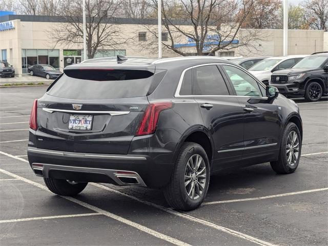 used 2022 Cadillac XT5 car, priced at $30,843