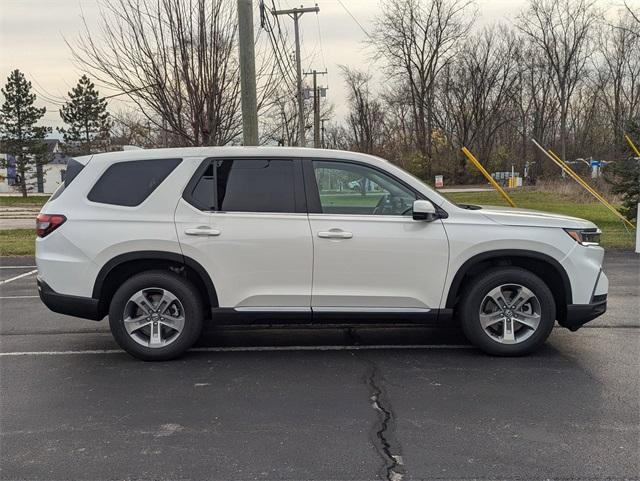 new 2025 Honda Pilot car, priced at $47,450