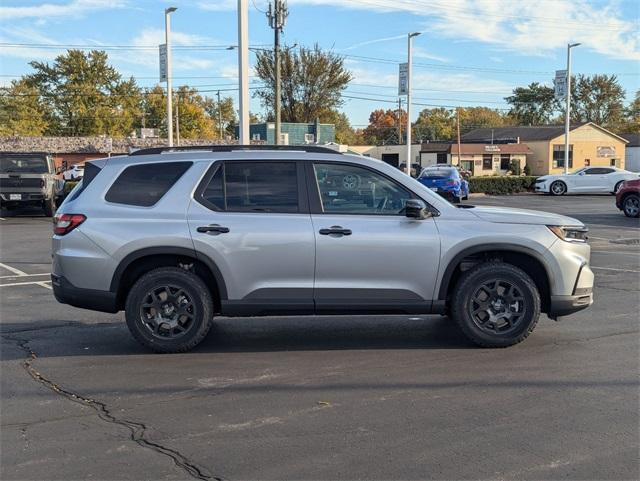 new 2025 Honda Pilot car, priced at $50,795