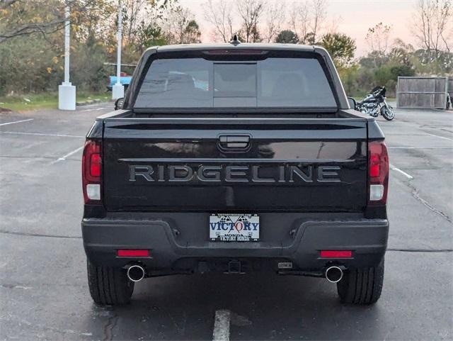 new 2025 Honda Ridgeline car, priced at $44,625