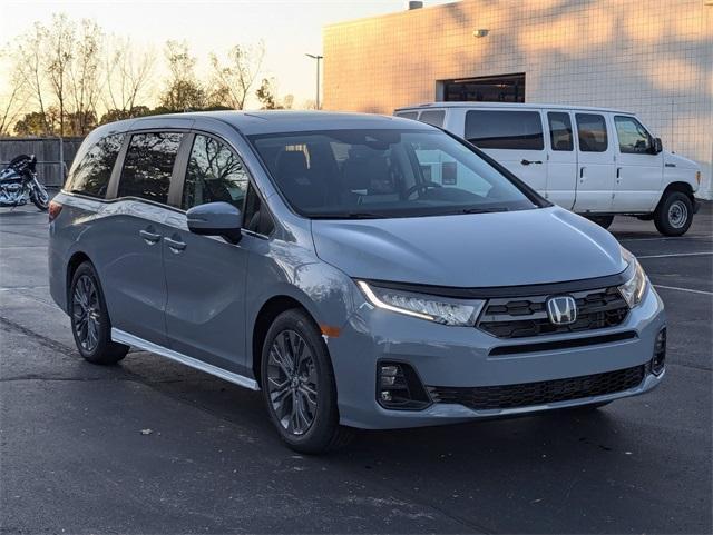 new 2025 Honda Odyssey car, priced at $48,460