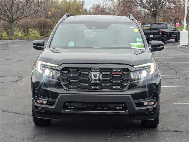 new 2025 Honda Passport car, priced at $46,395