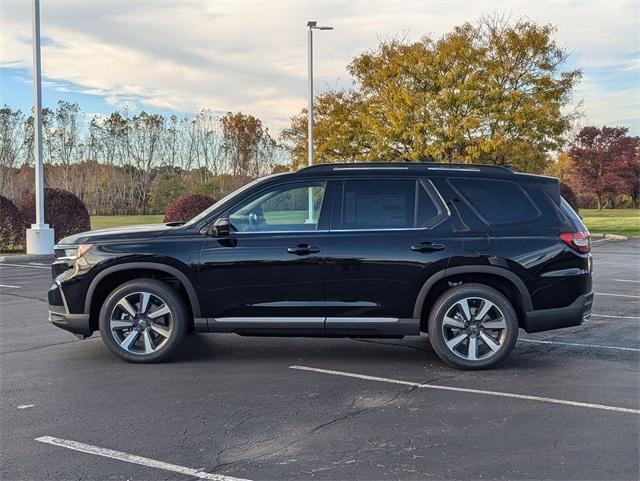 new 2025 Honda Pilot car, priced at $50,995