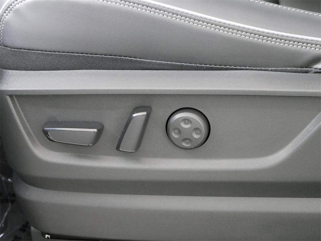 new 2025 INFINITI QX80 car, priced at $95,895