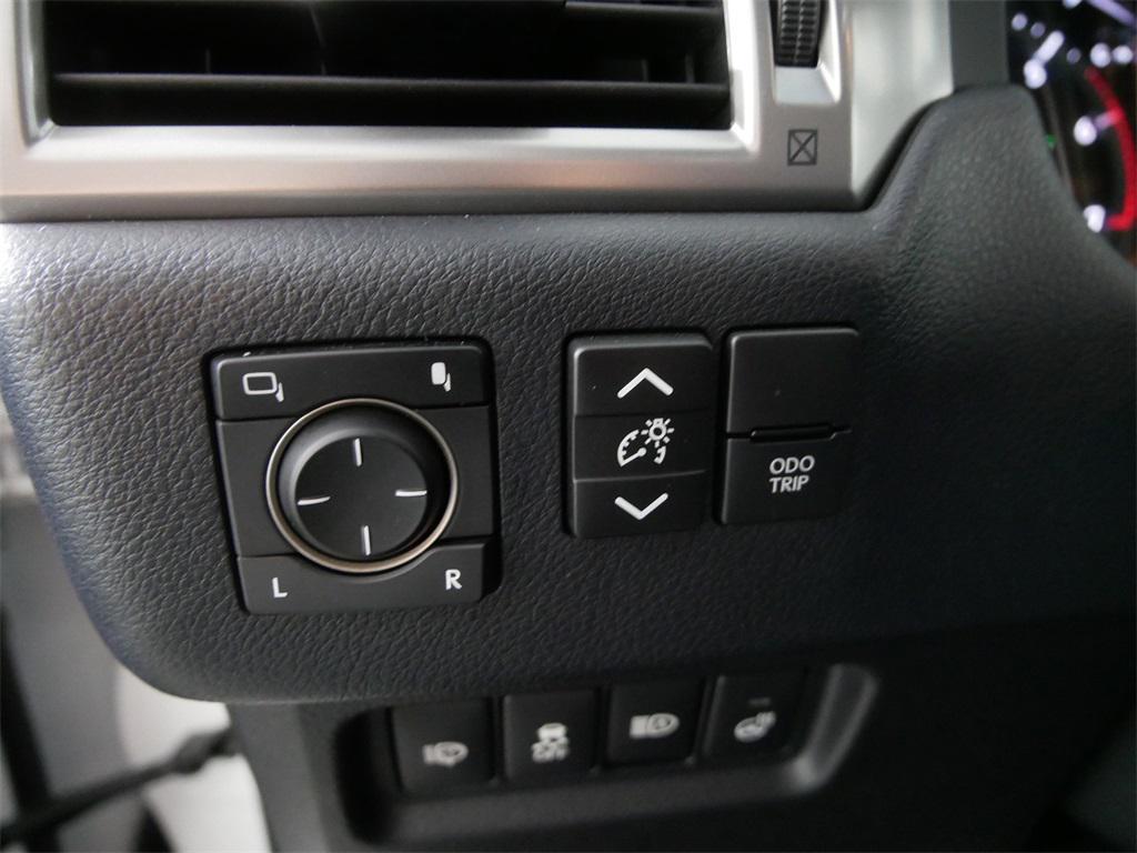 used 2023 Lexus GX 460 car, priced at $47,000