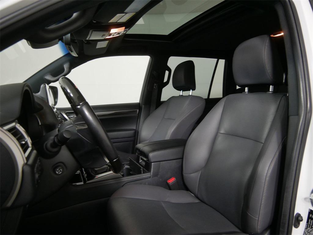 used 2023 Lexus GX 460 car, priced at $47,000