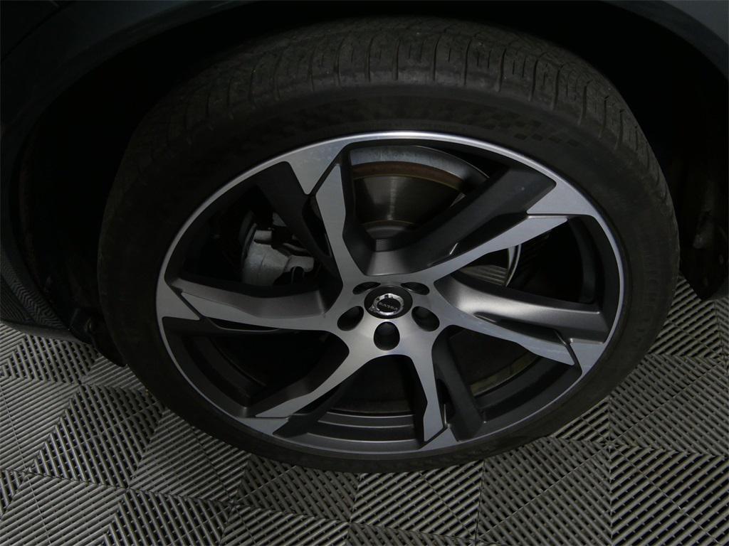 used 2021 Volvo XC90 car, priced at $28,290