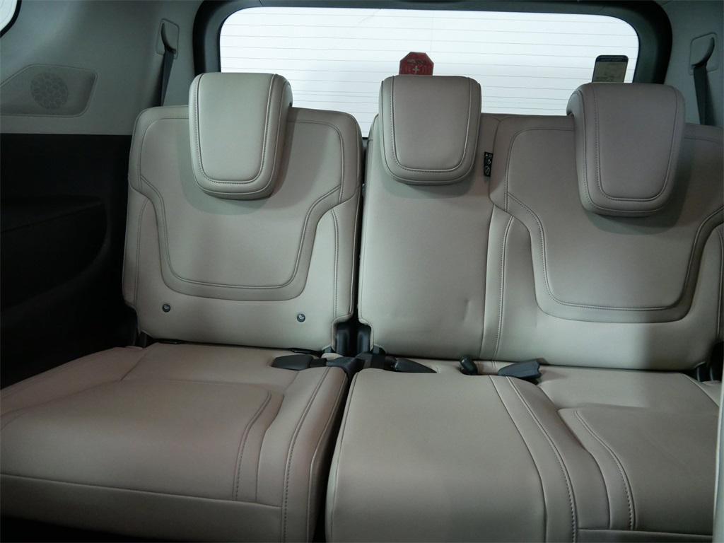 new 2026 INFINITI QX80 car, priced at $89,900