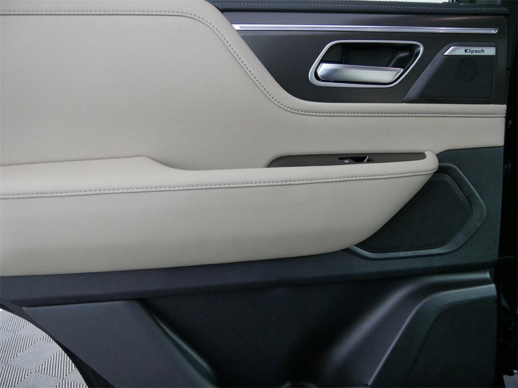 new 2026 INFINITI QX80 car, priced at $89,900