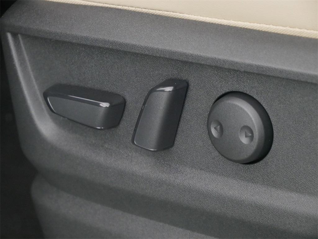 new 2026 INFINITI QX80 car, priced at $89,900