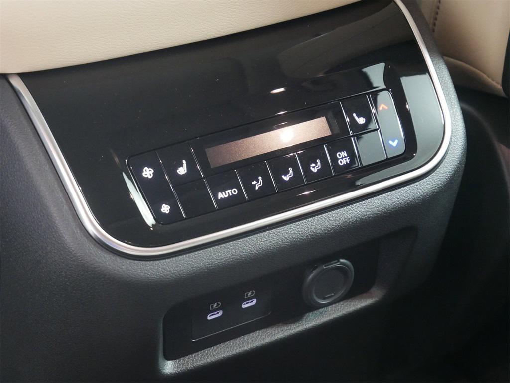 new 2026 INFINITI QX80 car, priced at $89,900