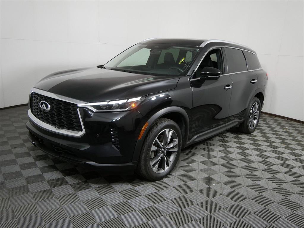 used 2023 INFINITI QX60 car, priced at $40,000