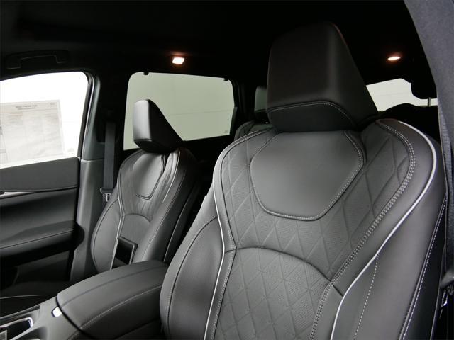 new 2025 INFINITI QX60 car, priced at $69,550