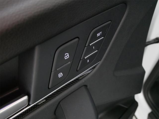 used 2022 Audi SQ5 car, priced at $38,325