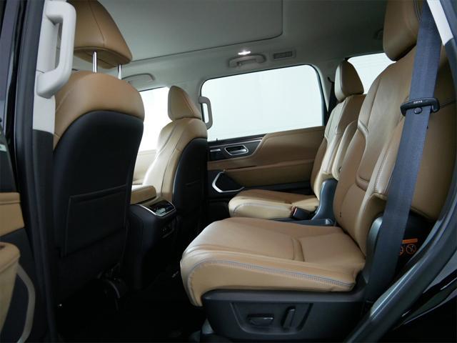 new 2025 INFINITI QX80 car, priced at $100,370