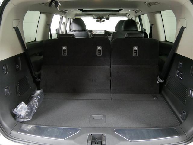 used 2025 INFINITI QX80 car, priced at $85,148