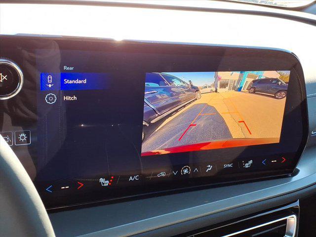 new 2026 Chevrolet Traverse car, priced at $46,384