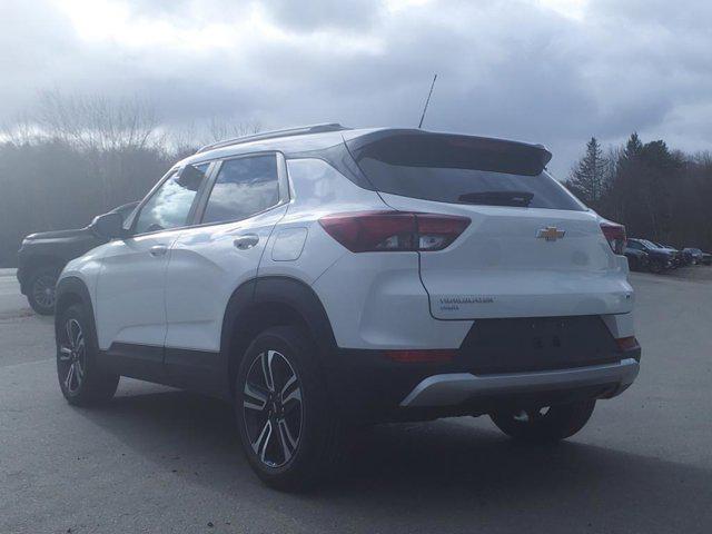 new 2025 Chevrolet TrailBlazer car, priced at $27,080