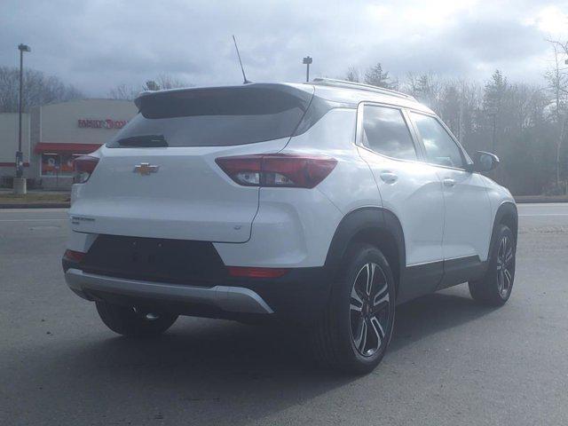 new 2025 Chevrolet TrailBlazer car, priced at $27,080