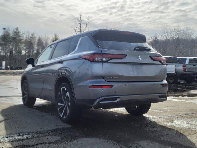 used 2023 Mitsubishi Outlander car, priced at $24,250