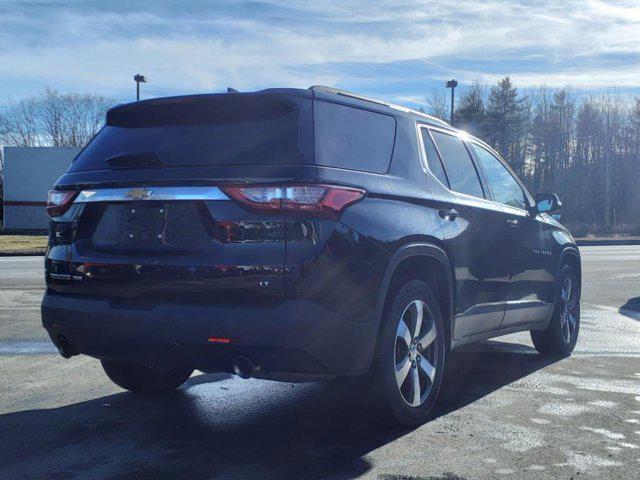 used 2021 Chevrolet Traverse car, priced at $27,750