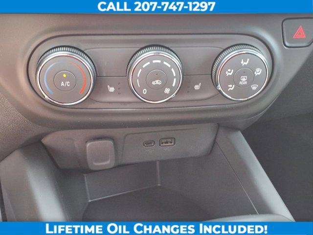new 2025 Chevrolet Trax car, priced at $24,145