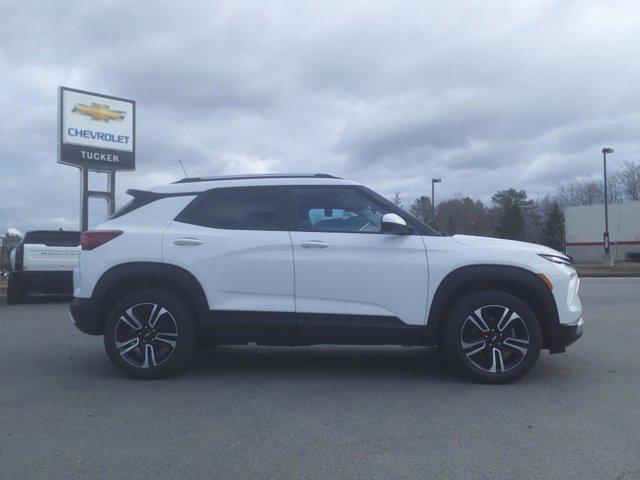 new 2025 Chevrolet TrailBlazer car, priced at $29,080