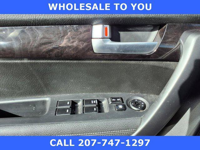 used 2014 Kia Sorento car, priced at $3,300