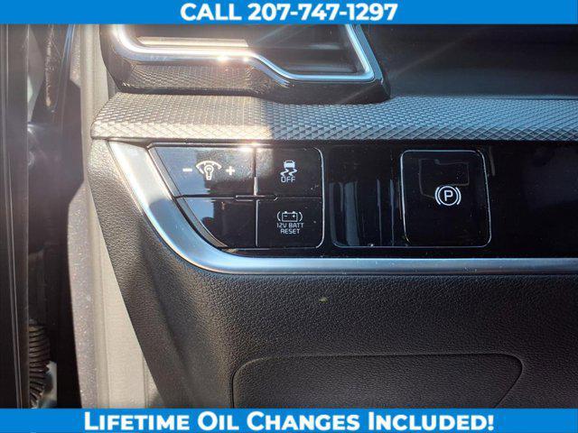 used 2023 Kia Sportage Hybrid car, priced at $23,250