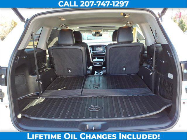 used 2019 Toyota Highlander car, priced at $26,750