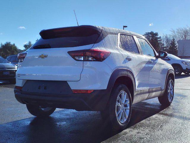 new 2025 Chevrolet TrailBlazer car, priced at $25,285