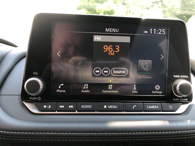 new 2025 Nissan Rogue car, priced at $33,883