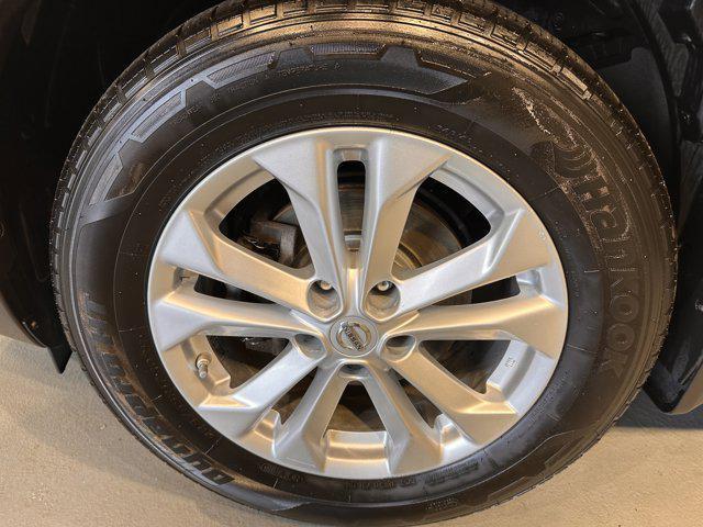 used 2016 Nissan Rogue car, priced at $10,987