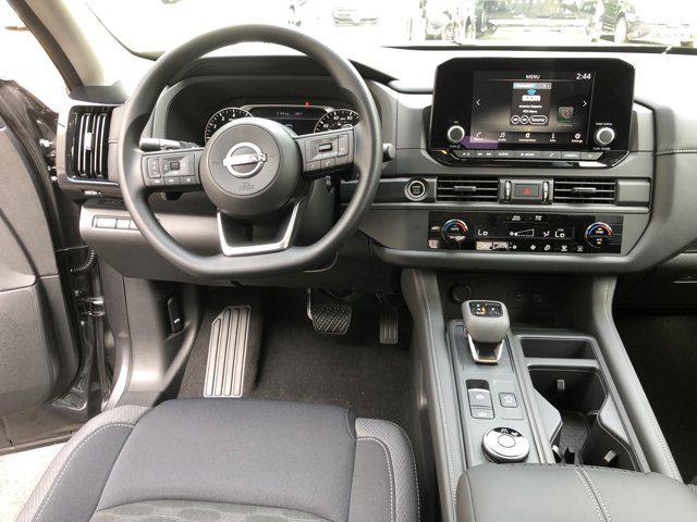 new 2024 Nissan Pathfinder car, priced at $37,646