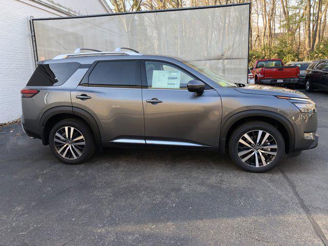 new 2025 Nissan Pathfinder car, priced at $50,783