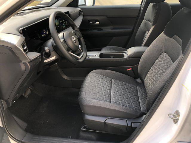 new 2025 Nissan Kicks car, priced at $28,169