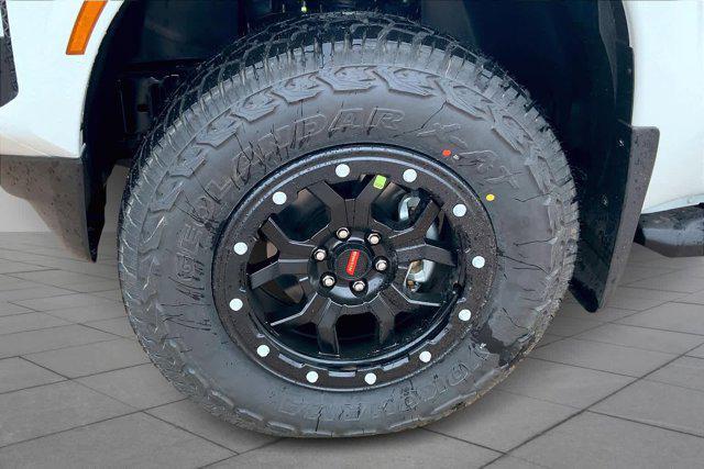 new 2025 Nissan Frontier car, priced at $54,570