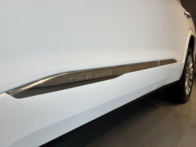 used 2023 GMC Acadia car, priced at $37,895