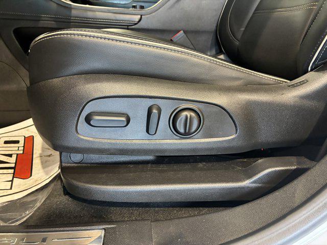 used 2023 GMC Acadia car, priced at $37,895