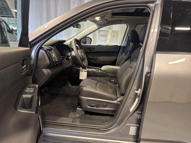 new 2025 Nissan Pathfinder car, priced at $43,248