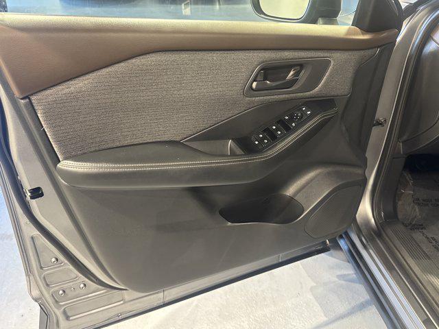 used 2021 Nissan Rogue car, priced at $13,394