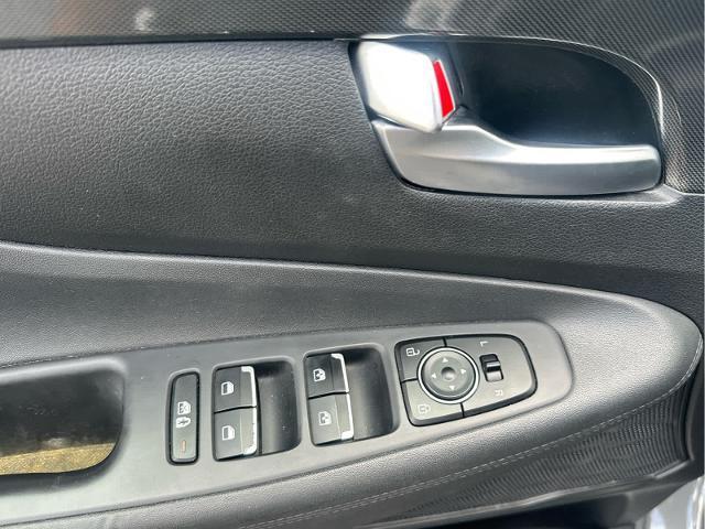used 2021 Hyundai Santa Fe car, priced at $19,995