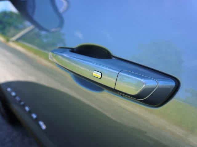 used 2025 Chevrolet Equinox car, priced at $29,995
