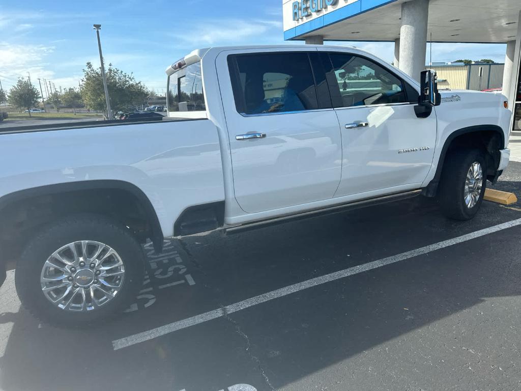 used 2022 Chevrolet Silverado 2500 car, priced at $59,995