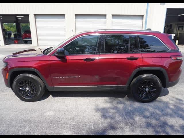 used 2023 Jeep Grand Cherokee car, priced at $30,994