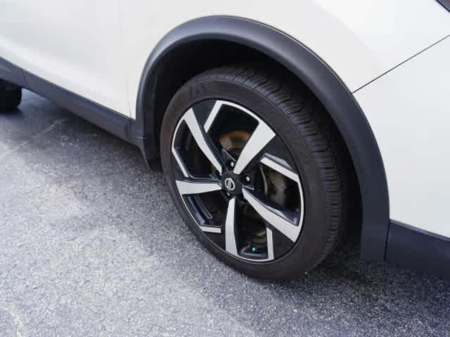 used 2022 Nissan Rogue Sport car, priced at $17,994