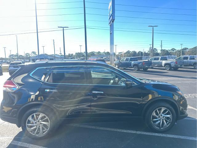 used 2015 Nissan Rogue car, priced at $10,259