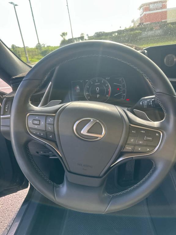 used 2021 Lexus ES 350 car, priced at $33,494