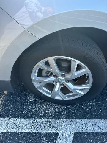 used 2021 Chevrolet Equinox car, priced at $19,998
