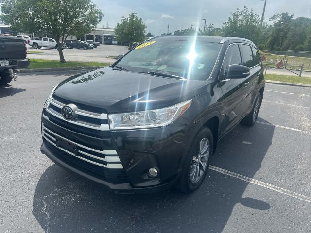 used 2018 Toyota Highlander car, priced at $22,998